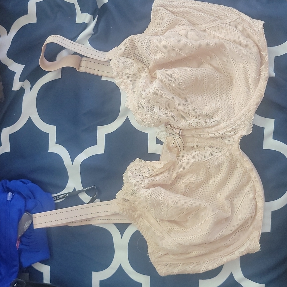 Chantelle bra 34H